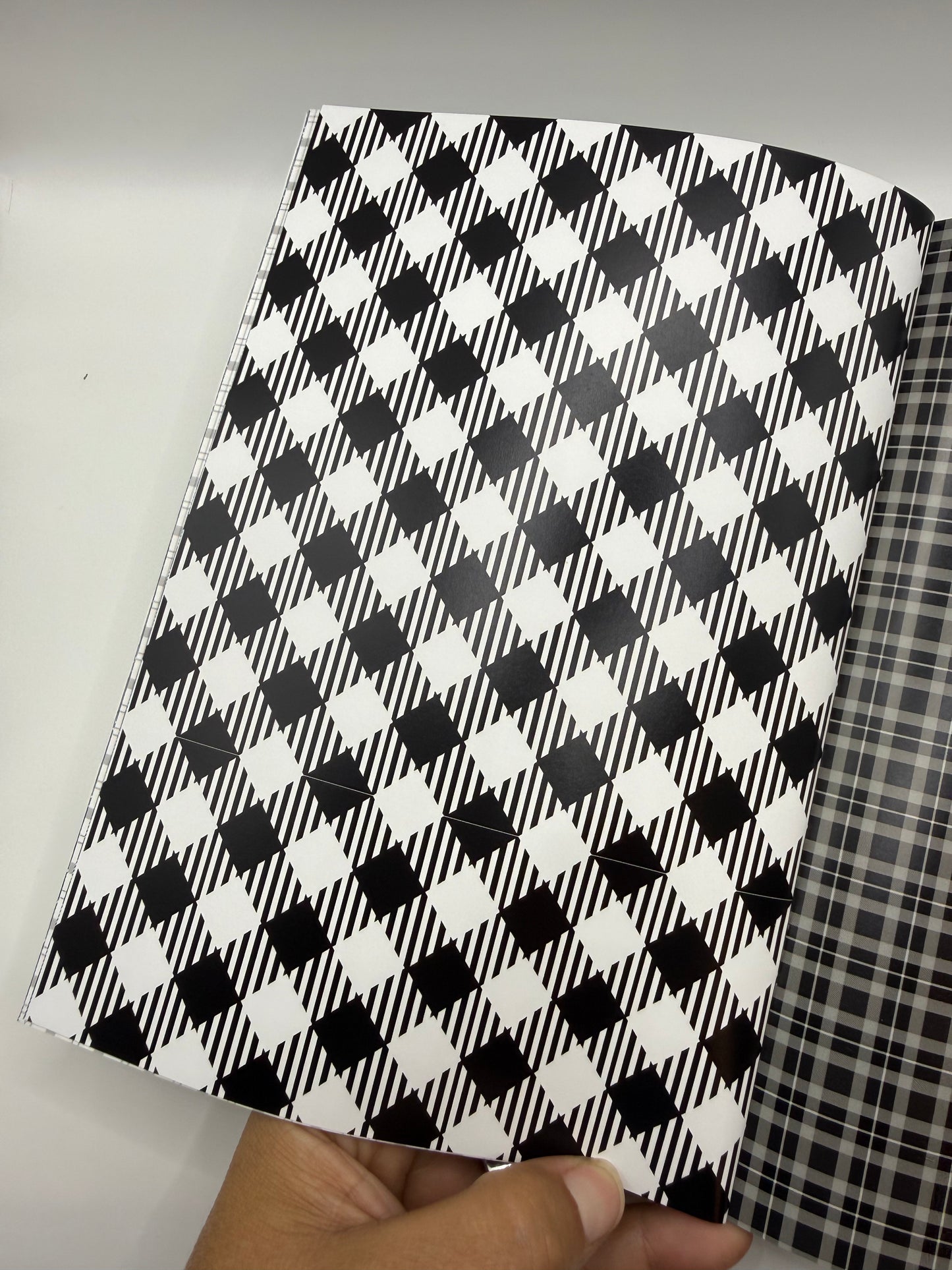 Black & White Scrapbook Paper Book — B-Grade / Oopsie